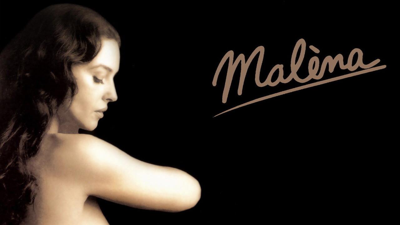 Malena (2000): Tình đầu dành hết cho em.